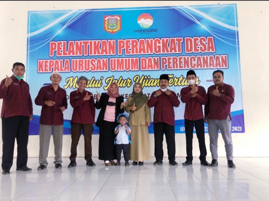 Album : Pelantikan Perangkat Desa